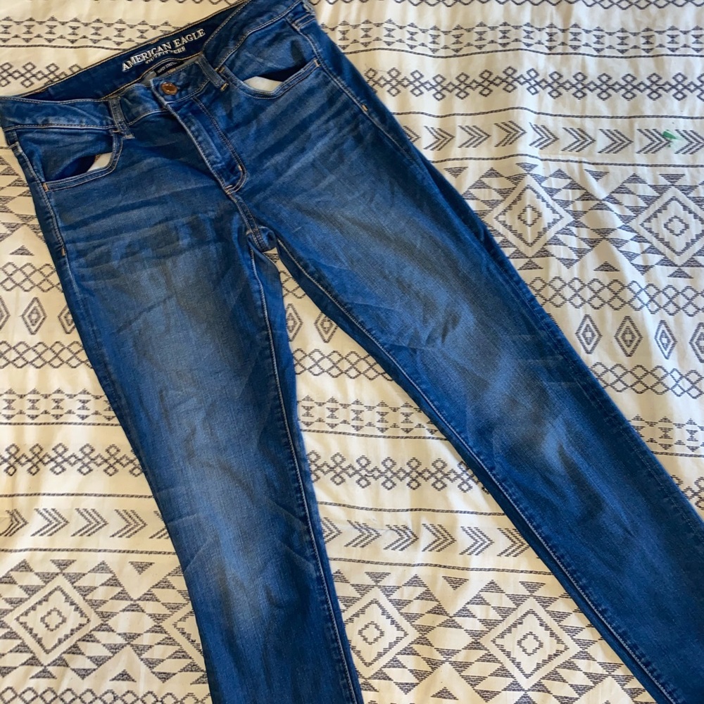 AE Jeans